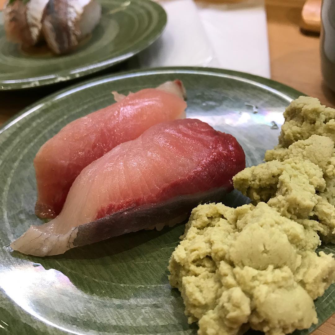 <br />
今日はライブなので寿司の出番デス🍣 #寿司<br />
