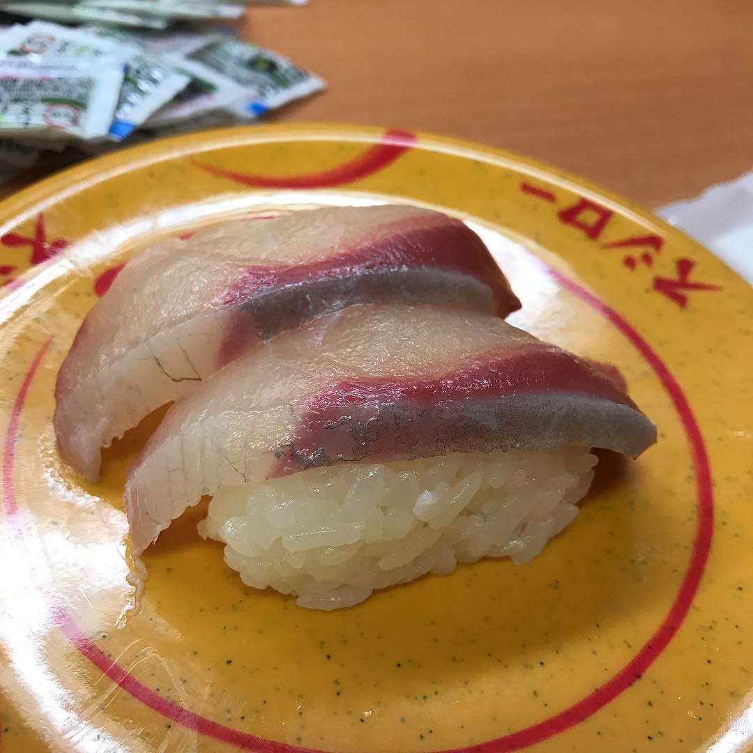 <br />
この風、この香り。この肌触りこそお寿司よ🍣 #寿司<br />
