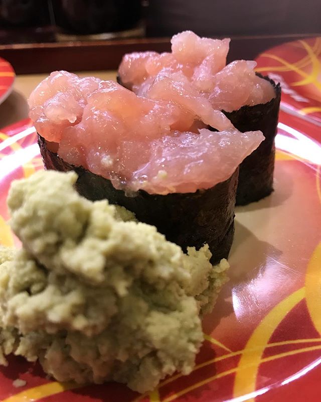 お寿司の練習始めますヨ🍣
＃寿司