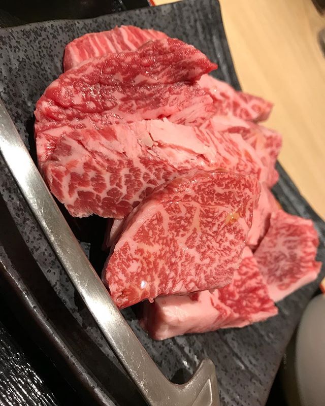 焼き肉すき焼き 純で肉！