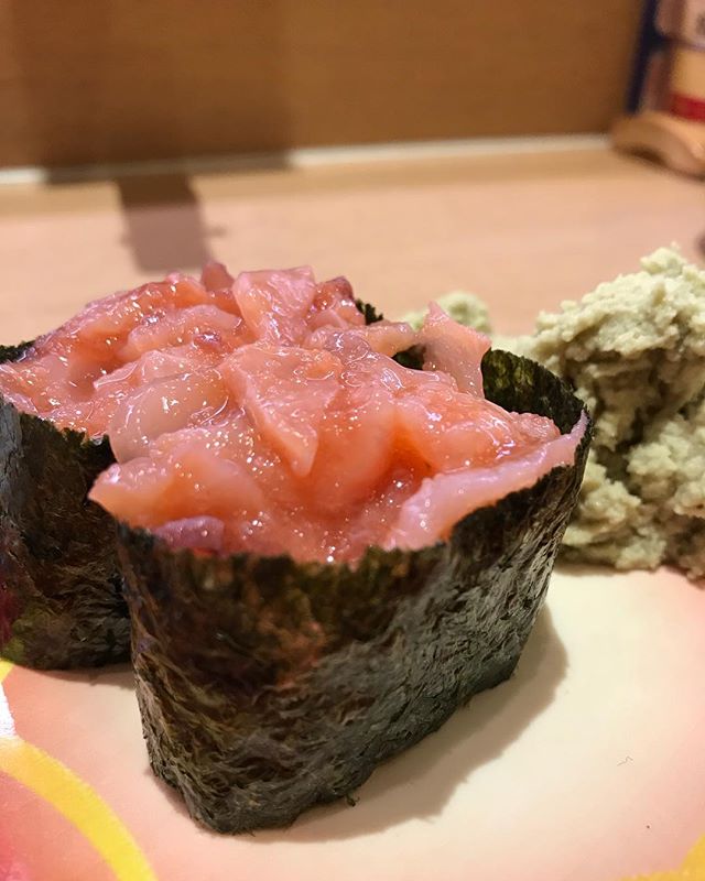 俺たちのお寿司🍣🍣
今日も寿司が美味い😋#寿司